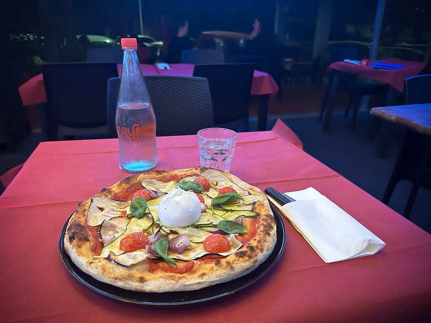 Pizza at the Cru-Pizza Bistrot in Florence Italy.